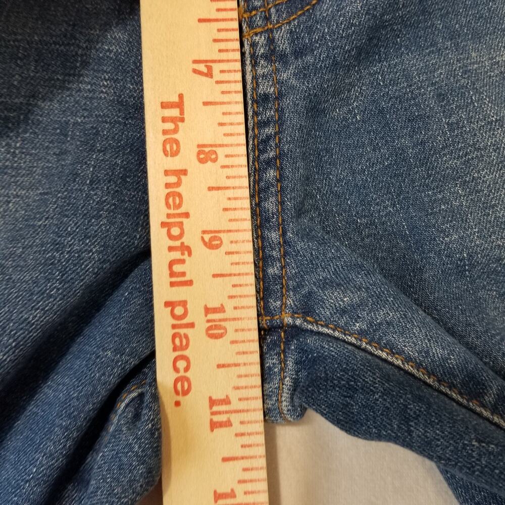GAP Jeans Womens Size 29 Mid Rise Best Girlfriend Ankle Crop Medium Wash Classic - Picture 8 of 10